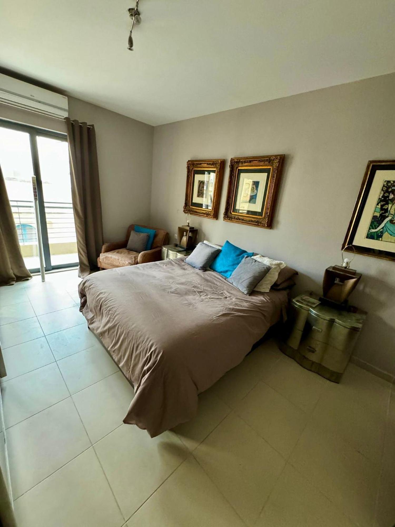 Aron Seaviews Apartment Sliema Exteriör bild