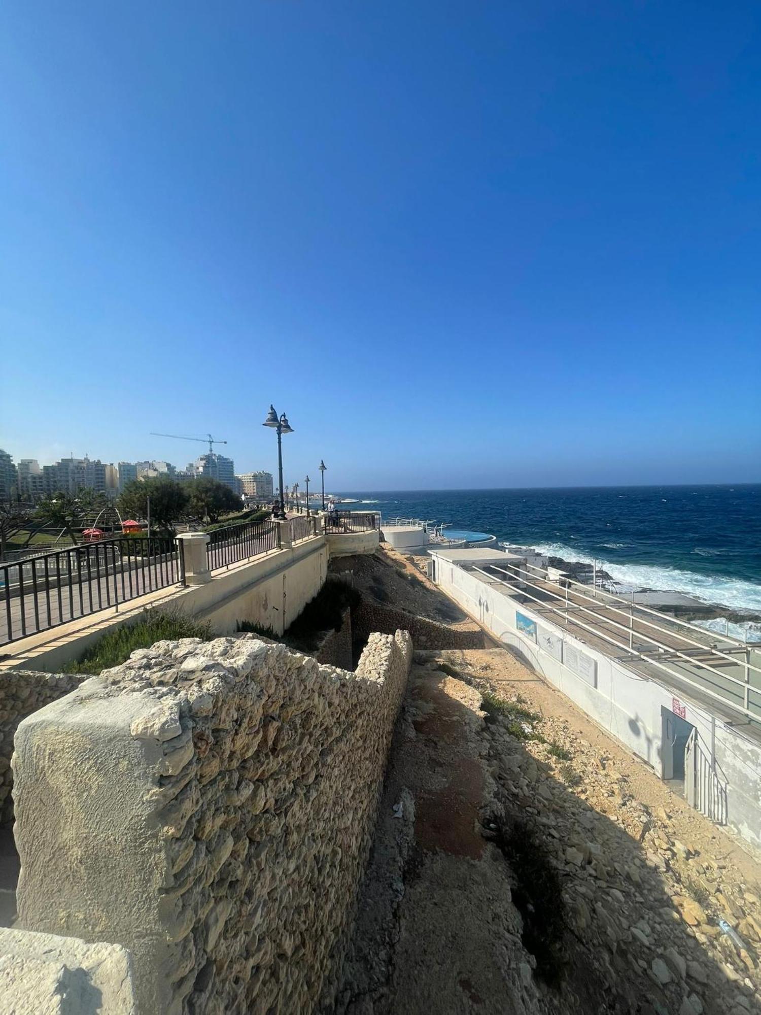 Aron Seaviews Apartment Sliema Exteriör bild